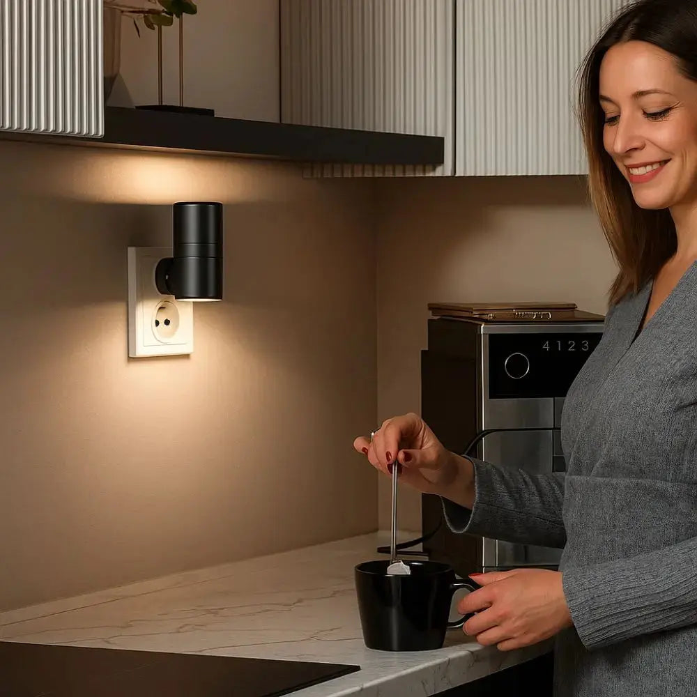 LED Plug-In Night Light – Dusk Sensor, Warm Glow & Energy-Efficient