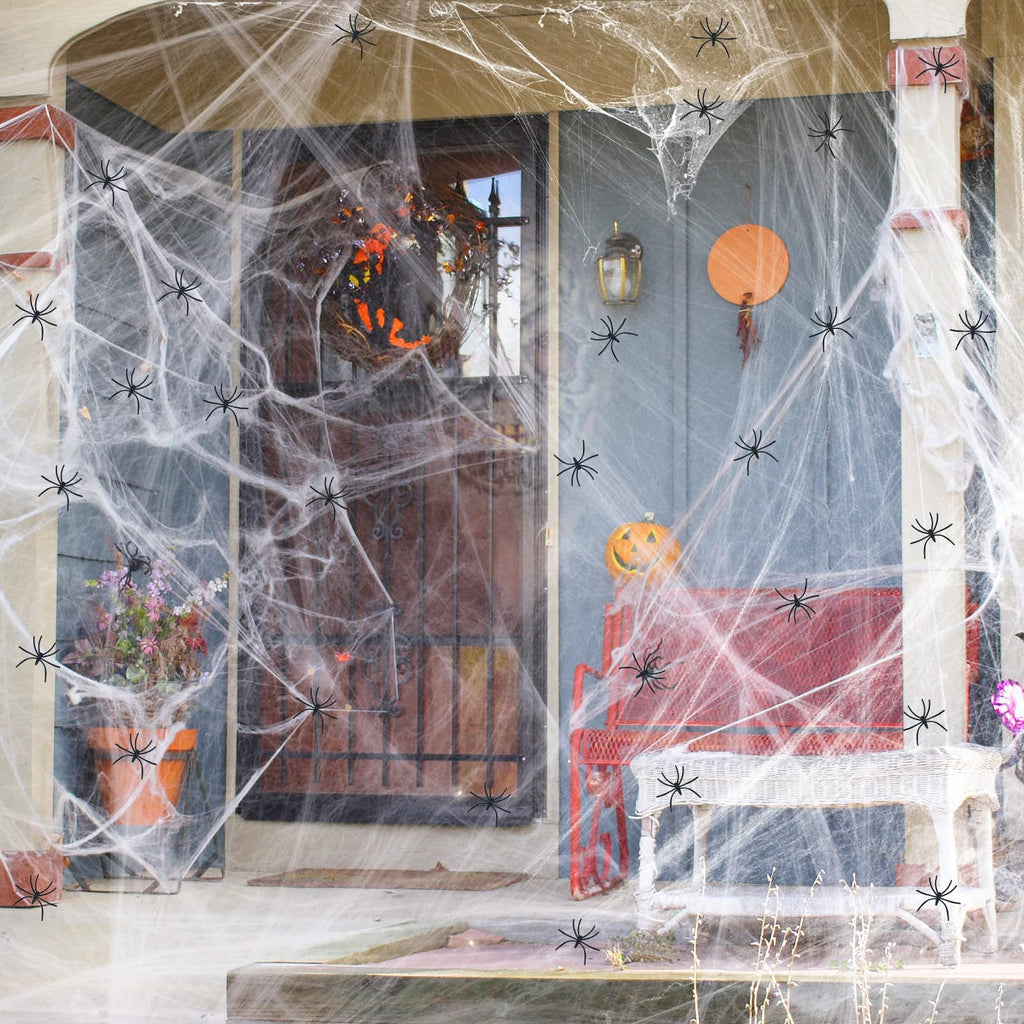Stretchable Faux Spider Web Set with Spiders