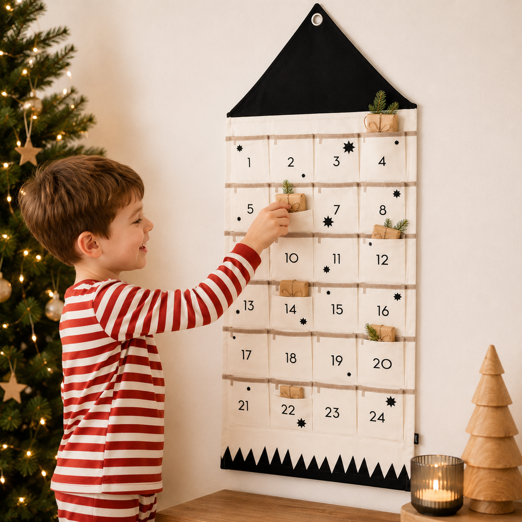 Fabric Christmas Countdown Calendar for Kids – 24 Pockets