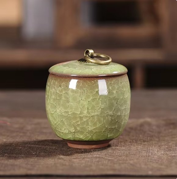 Handcrafted Ceramic Pet Urn – Memorial Keepsake for Dogs & Cats